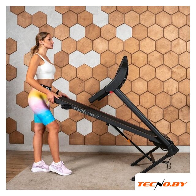 Электрическая беговая дорожка Carbon Fitness T306 New - Изображение №8 — Интернет-Магазин TECNO.BY