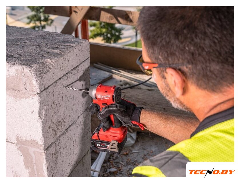 Винтоверт Milwaukee M18 BLIDRCMC-402C 4933499457 (с 2-мя АКБ, кейс) - Изображение №10 — Интернет-Магазин TECNO.BY