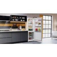 Холодильник Hotpoint HT 5180 AB - Превью изображения №9 — Интернет-Магазин TECNO.BY
