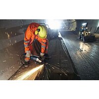 Угловая шлифмашина Bosch GWS 24-230 JH Professional (0601884203) - Превью изображения №2 — Интернет-Магазин TECNO.BY
