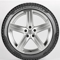 Зимние шины Pirelli Winter Sottozero 3 275/40R18 103V - Превью изображения №4 — Интернет-Магазин TECNO.BY