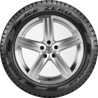 Pirelli Ice Zero 245/45R19 102H (шипы) Image #3