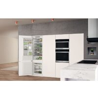 Холодильник Whirlpool WHC20 T352 - Превью изображения №5 — Интернет-Магазин TECNO.BY