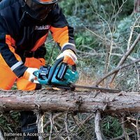 Аккумуляторная пила Makita UC026GT101 (с 1-им АКБ) - Превью изображения №7 — Интернет-Магазин TECNO.BY
