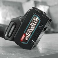 Аккумуляторная пила Makita UC026GT101 (с 1-им АКБ) - Превью изображения №4 — Интернет-Магазин TECNO.BY