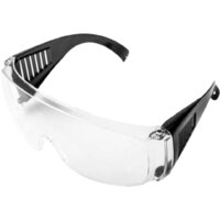 Медицинские маски, респираторы, защитные очки