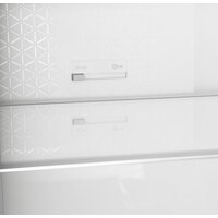 Холодильник MAUNFELD MFF180NFSE01 - Превью изображения №15 — Интернет-Магазин TECNO.BY