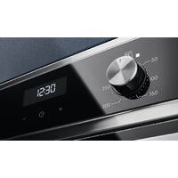 Electrolux SteamBake PRO 600 EOD5H70BX Image #4