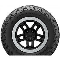 BFGoodrich Mud-Terrain T/A KM3 31/10.5R15 109Q Image #3